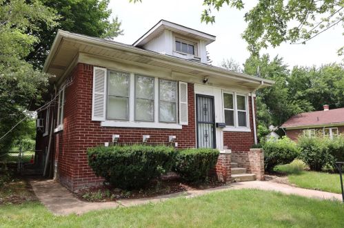 4172 Jefferson St, Gary, IN 46408-2834