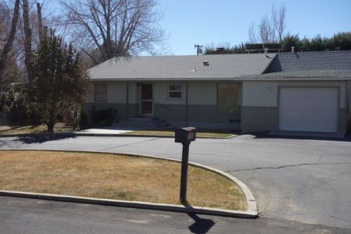 2766 Sunset Rd, Bishop, CA 93514-3040