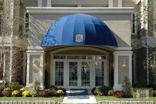 7107 Ravenscroft Rd, Clifton, NJ 07013-2696