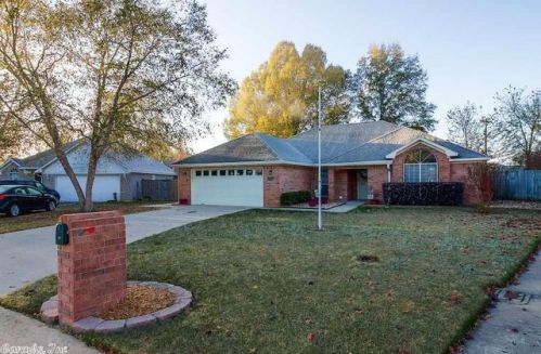 2785 Bowman Ln, Conway, AR 72034-6761