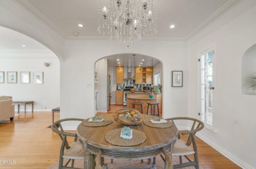 1133 Cordova Ave, Glendale CA  91206-2114 exterior