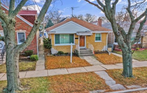 5431 Newcastle Ave, Chicago, IL 60638-2303