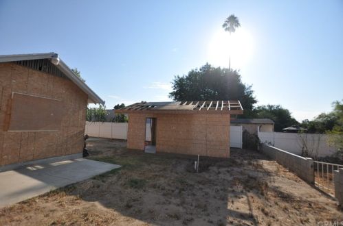 5068 Jurupa Ave, Riverside CA  92504-1712 exterior