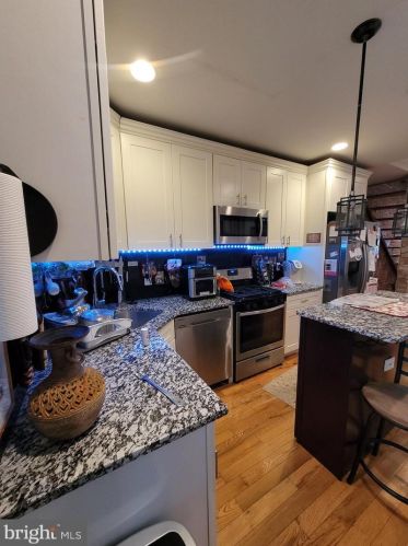 1228 27 St, Philadelphia PA 19121-4640 exterior