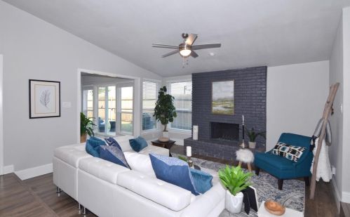 3105 Medina St, Irving TX  75061-6447 exterior