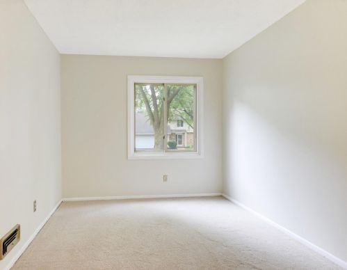 14691 Dominica Ct, Saint Paul MN  55124-7747 exterior