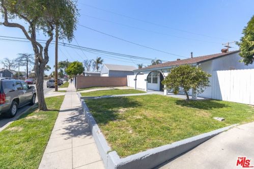4915 San Luis St, Compton, CA 90221-3138