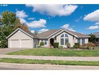 2307 Miller Farm Rd, Woodburn, OR 97071-9684