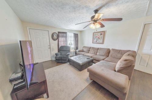 3044 Humphries Hill Rd, Austell, GA 30106-3850