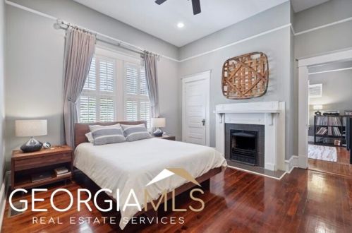 1074 Colquitt Ave, Atlanta GA  30307-1922 exterior
