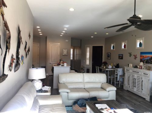 2351 Cres Hts Dr, Cedar City UT 84720-3360 exterior