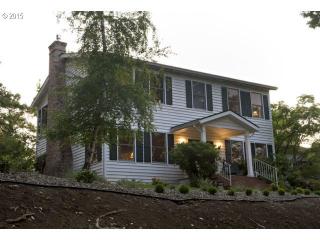 380 Smt Dr, Roseburg OR  97470-4378 exterior