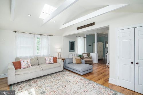 59 Potter St, Tavistock NJ 08033-1312 exterior