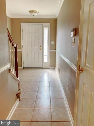 12077 Chancery Station Cir, Herndon VA  20190-3286 exterior
