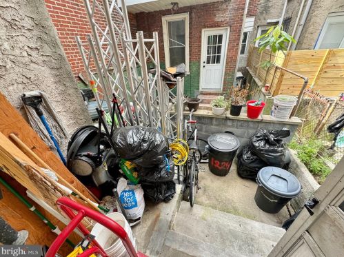 1224 10th St, Philadelphia PA 19147-5040 exterior