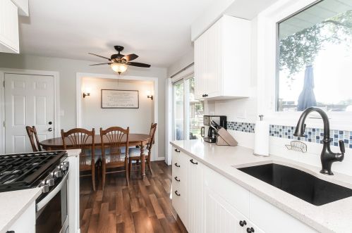 442 Cochise Ct, Carol Stream IL  60188-1516 exterior