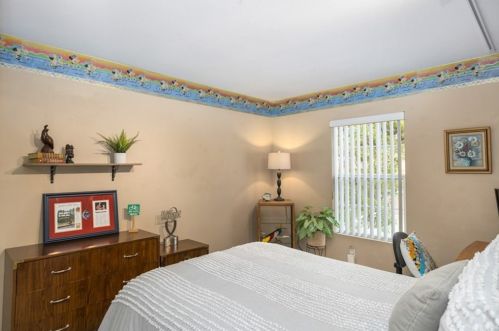 8815 Heatherwood Rd, Anaheim CA  92808-1695 exterior