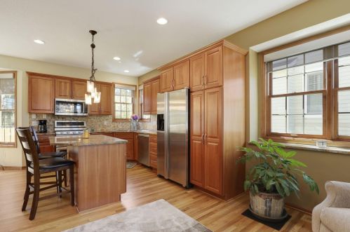 15717 50th Ave, Minneapolis MN  55446-3421 exterior