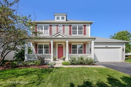 779 Metropolitan Ave, Lemont, IL 60490-5015
