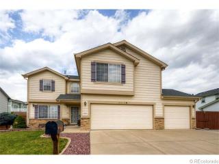 4245 65th Ave, Arvada, CO 80003-6452