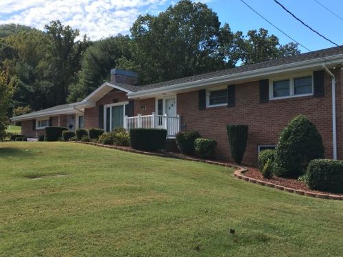 139 Kerns St, Erwin, TN 37650-1923