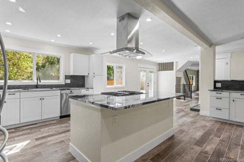 15358 Lehigh Ave, Denver, CO 80013-2423
