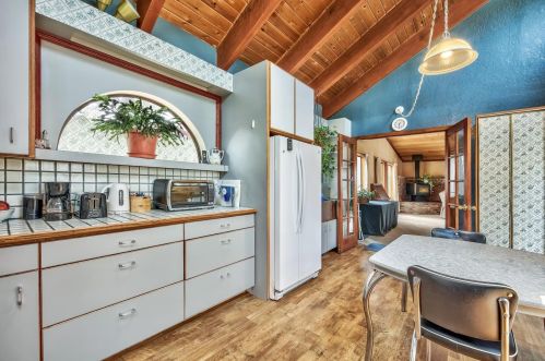 14567 Royal Way, Truckee CA  96161-1140 exterior