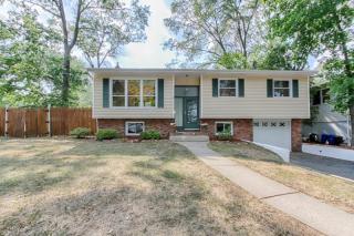 6 Parry Ct, Parsippany, NJ 07054-3947