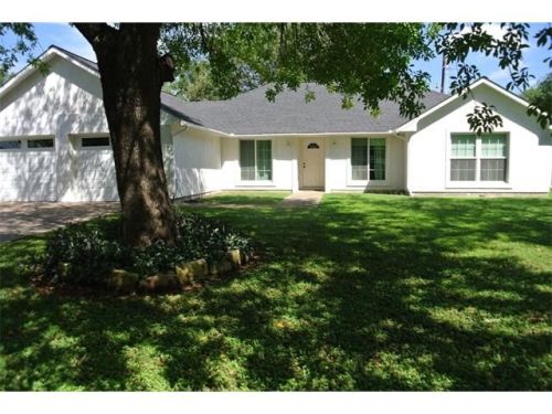 109 Hickory Ln, Webberville, TX 78621-3101