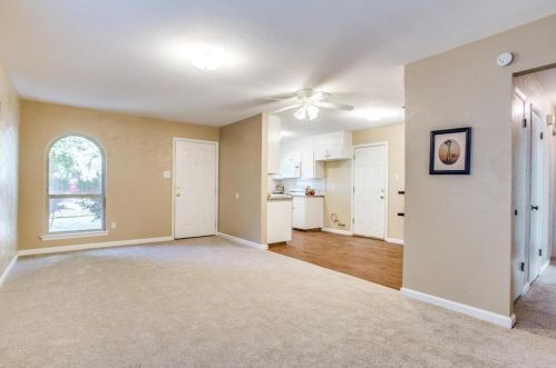 622 Hallvale Dr, Fort Worth TX  76108-1426 exterior