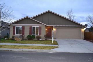 2846 Cascade Ave, Eagle Crest OR  97756-7064 exterior
