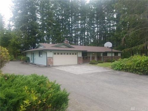 711 Robin Hood Loop, Forks, WA 98331-9105