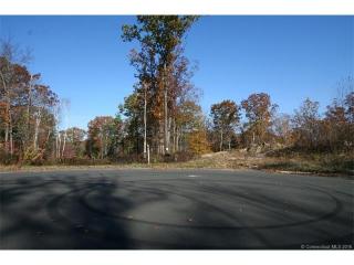47 Hill Farm Way, Winsted, CT 06063-3327