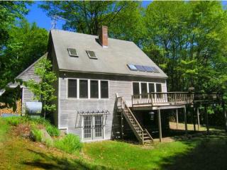 81 Earls Way, Putney VT  05346-8617 exterior