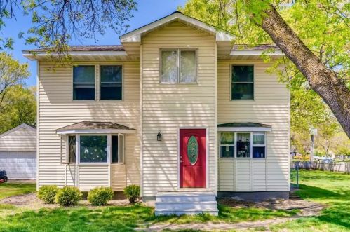 2020 106th Ave, Minneapolis, MN 55433-4101