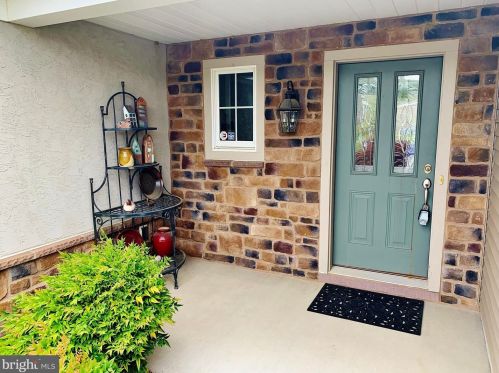 1036 Alden Way, Lebanon, PA 17042-9237
