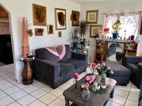895 Barney St, Merced, CA 95340-4043