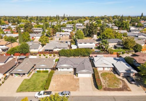 6743 Will Rogers Dr, Fair Oaks, CA 95628-4229