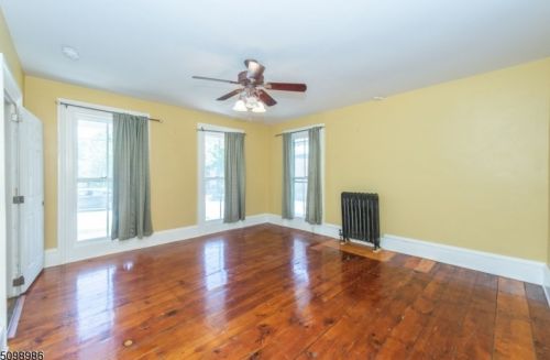 121 High St, Hackettstown NJ  07840-1905 exterior