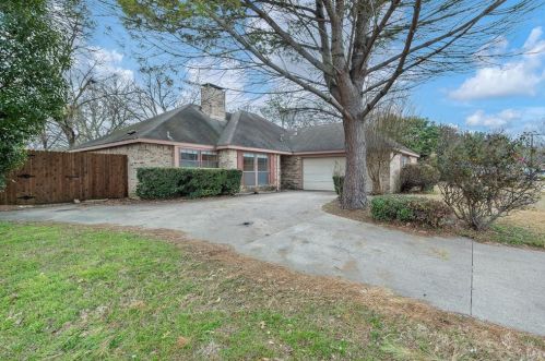 5433 Deep Canyon Dr, Garland, TX 75043-4808