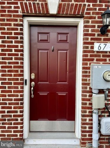 67 Ventura Way, Hedgesville WV  25427-1119 exterior