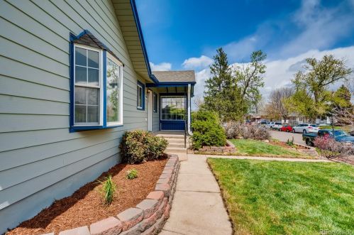 4945 Green Ct, Denver CO  80221-1109 exterior