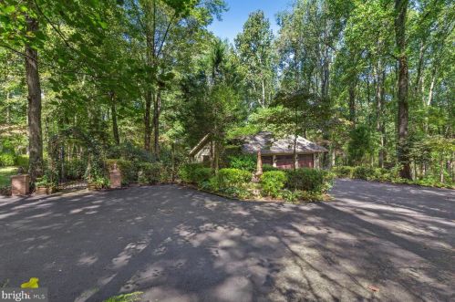 7015 Pindell School Rd, Fulton MD  20759-9715 exterior