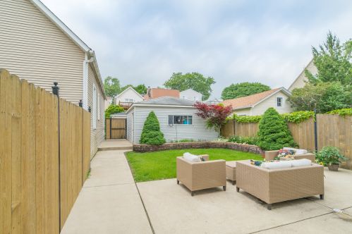 3448 Damen Ave, Chicago IL  60608-6835 exterior