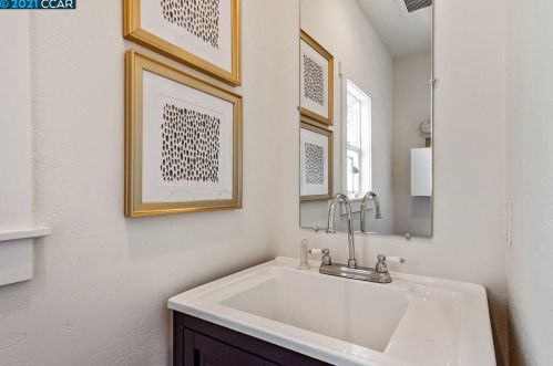 1790 Ruth Dr, Concord CA  94523-2942 exterior