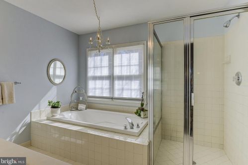 2407 Starcrest Dr, Silver Spring MD 20904-5459 exterior