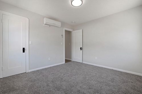 504 Roselawn Ave, Modesto CA  95351-3731 exterior