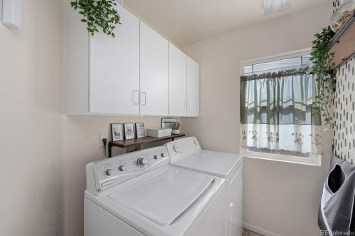 4794 Eaton Park Way, Aurora CO 80016-4292 exterior