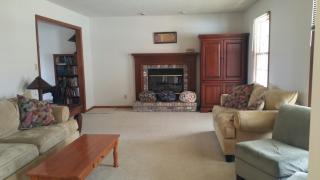 2410 Cherry Hills Dr, Champaign IL  61822-7505 exterior