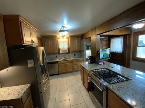 331 4th St, Watkins, MN 55389-1004